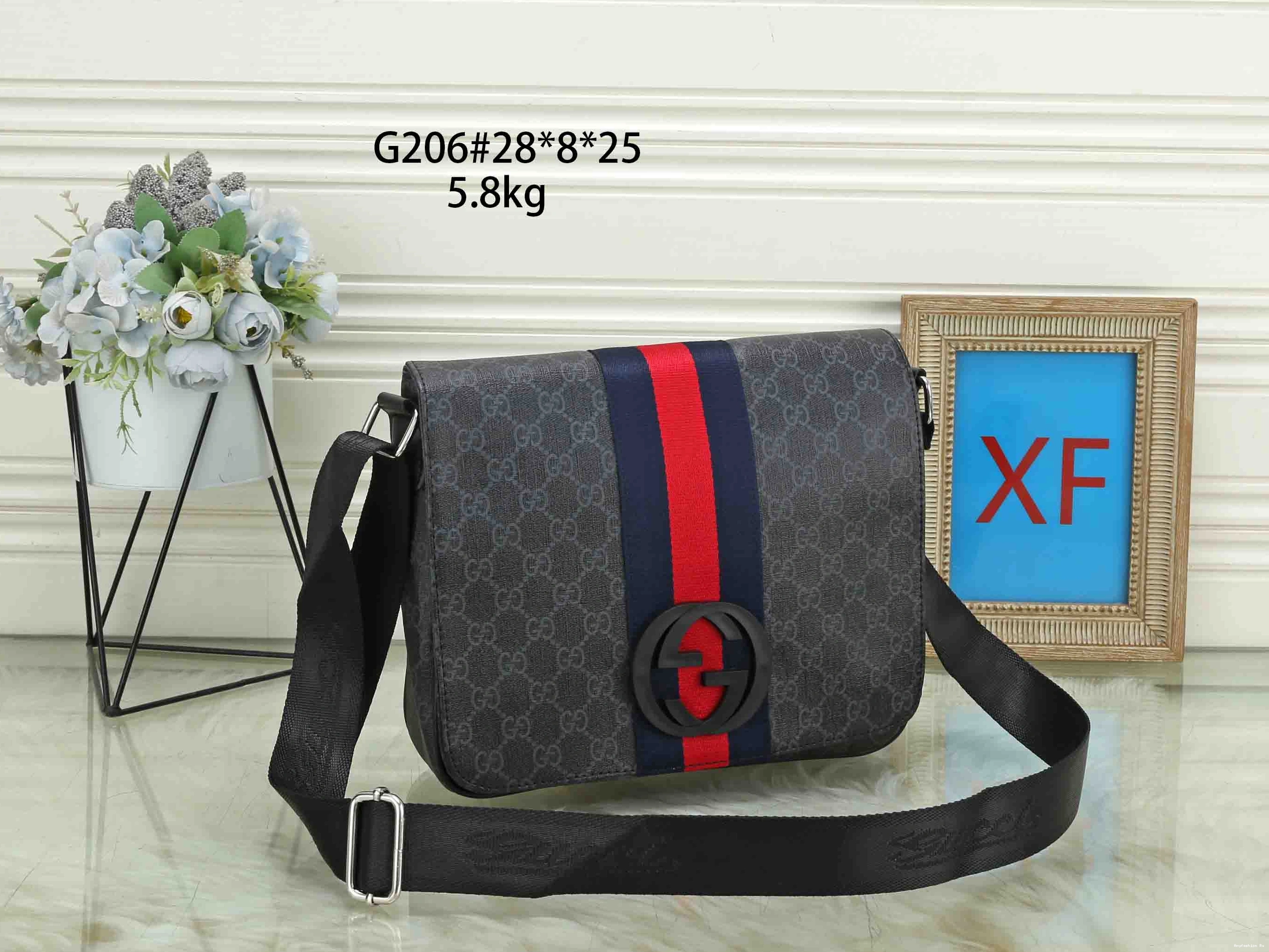 EyeCatching Men Messenger Bags For 2717 Gucci 0904